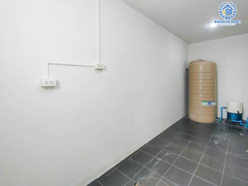 *****ทาวน์เฮ้าส์มือสองย่านสมุทรปราการ ม.พลีโน่ สุขสวัสดิ์ 66 หลังมุม! คุณภาพระดับ AP เนื้อที่มากถึง 18.3 ตร.ว. ฟังก์ชัน 3 ห้องนอน 2 ห้องน้ำ 1 ที่จอดรถ บ้านสภาพดี น่าอยู่สุดๆ บนทำเลดี เชื่อมต่อถนนสุขสวัสดิ์ ใกล้ทางด่วน "เฉลิมมหานคร" ในราคาคุ้ม!